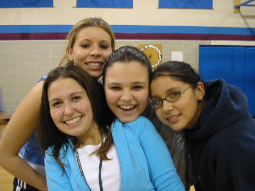 thegurls2.jpg